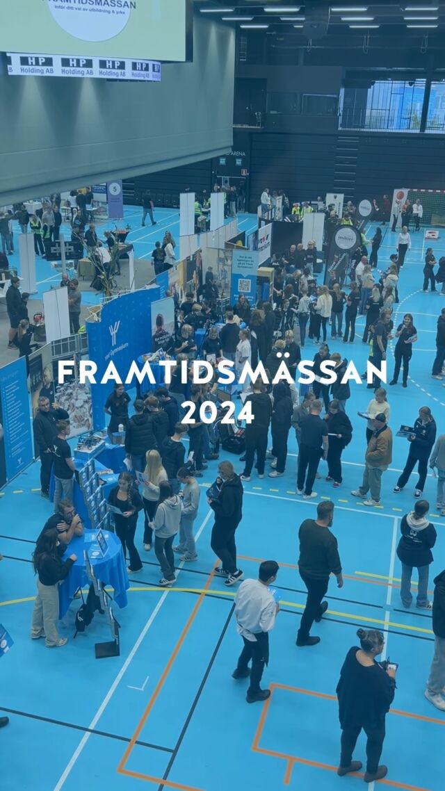 I veckan har vi stått på Framtidsmässan för att visa upp vår skola och våra program för åttor och nior från Ystad, Tomelilla, Simrishamn och Sjöbo! 🚀
 
För er som inte var där kommer en ny chans den 6/11 när vi har öppet hus. Då har ni möjlighet att besöka varje program, se lokalerna och prata med elever och lärare på skolan. Är du osäker på ditt gymnasieval eller vill veta ännu mer om programmen har du också möjlighet att prata med SYV.

Mer info om öppet hus finns på hemsidan, länk i profilen.
 
#ystadgymnasium #gymnasieval